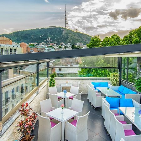 River Side Hotel Tbilisi Esterno foto Sky Bar