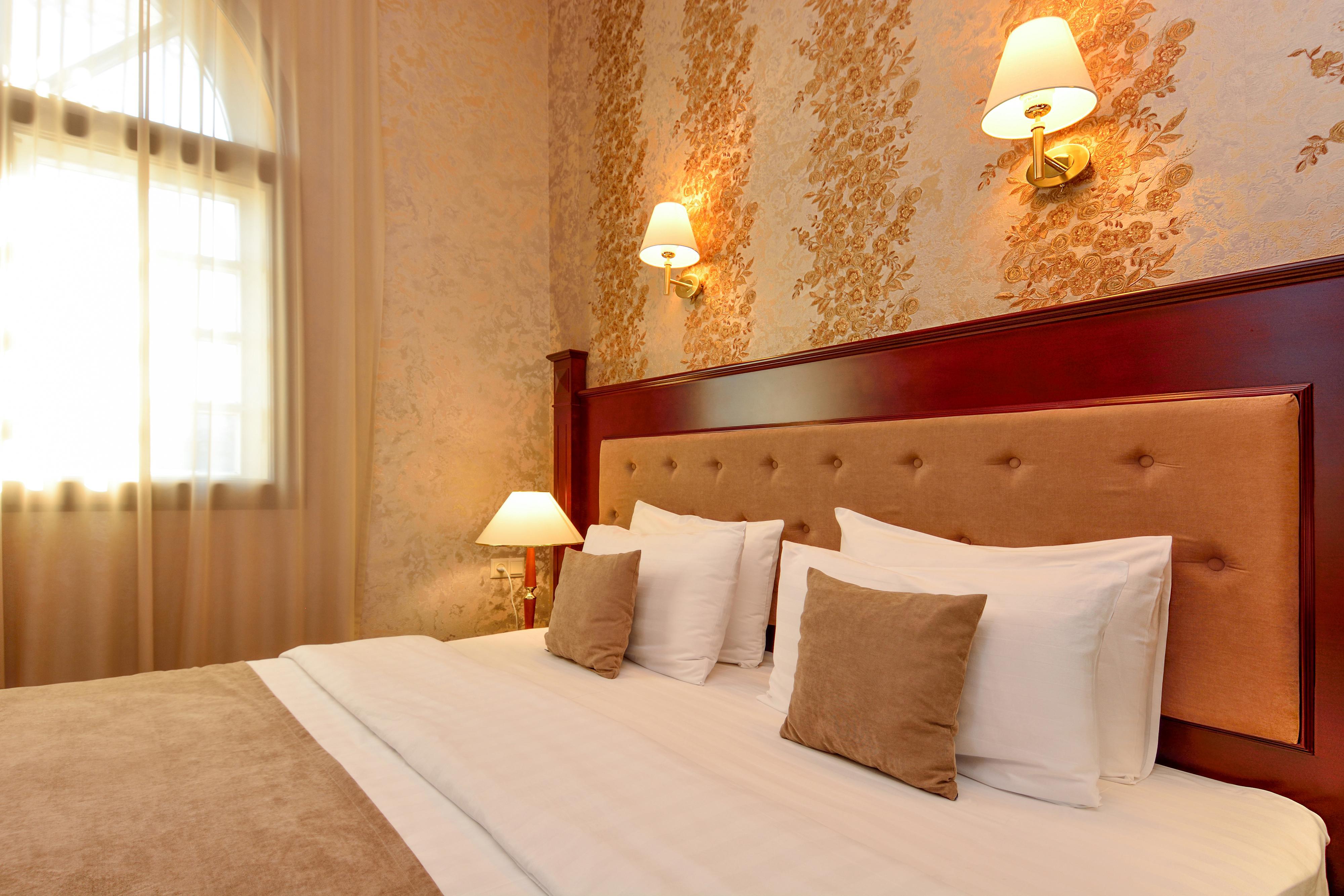 River Side Hotel Tbilisi Esterno foto A bedroom at the hotel