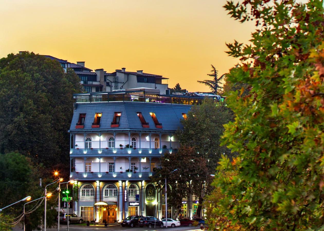 River Side Hotel Tbilisi Esterno foto